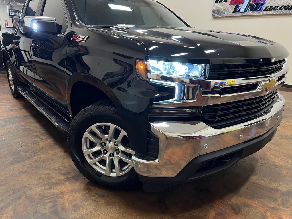 Chevrolet Silverado 1500 4WD Crew Cab 147" LT 2020