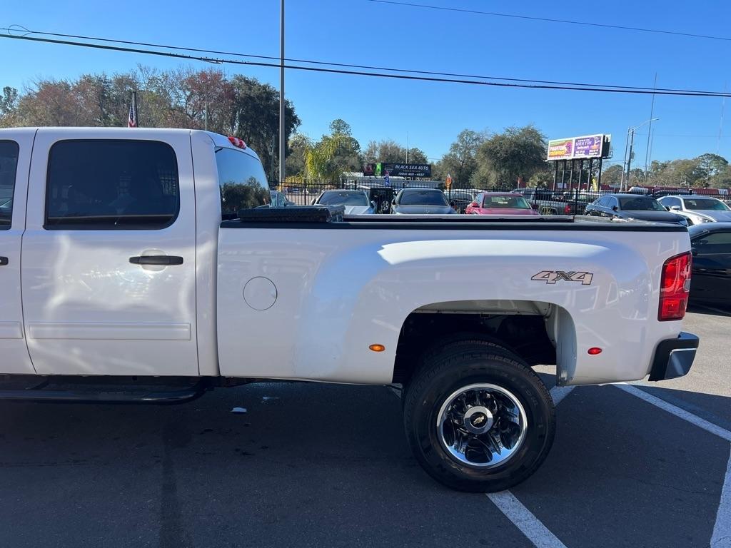Chevrolet Silverado 3500HD 4WD Crew Cab 167.7" LT 2013