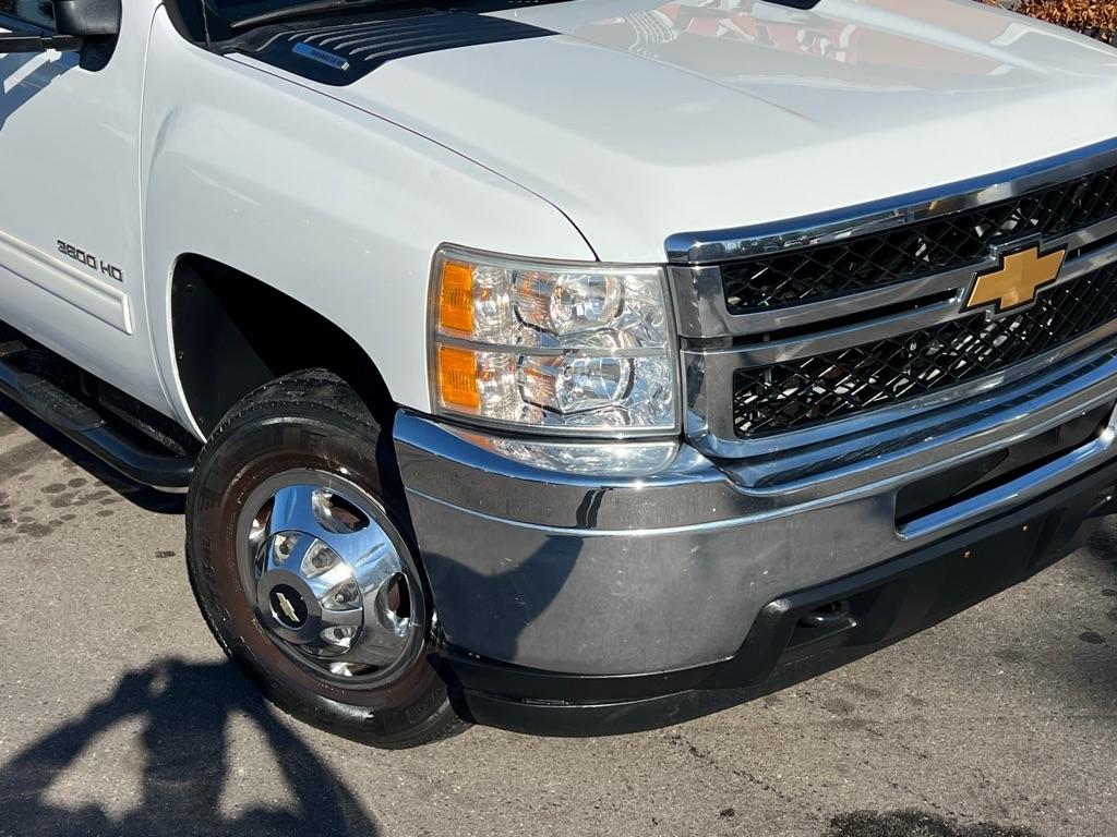 Chevrolet Silverado 3500HD 4WD Crew Cab 167.7" LT 2013