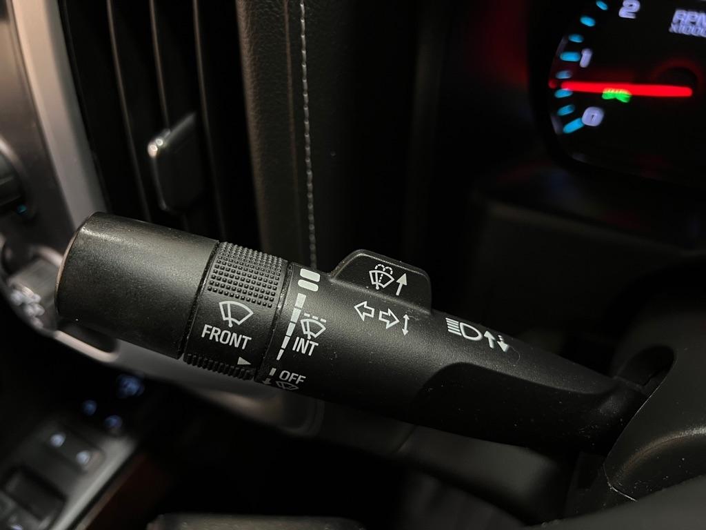 GMC Sierra 2500HD 4WD Double Cab 144.2" SLE 2019