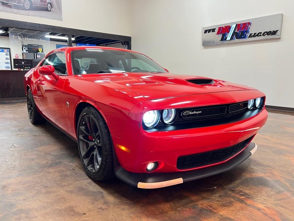 Dodge Challenger R/T Scat Pack RWD 2021