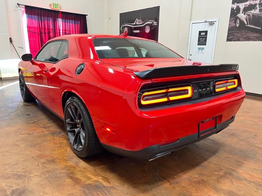 Dodge Challenger R/T Scat Pack RWD 2021