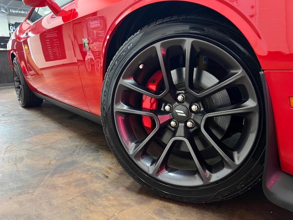 Dodge Challenger R/T Scat Pack RWD 2021