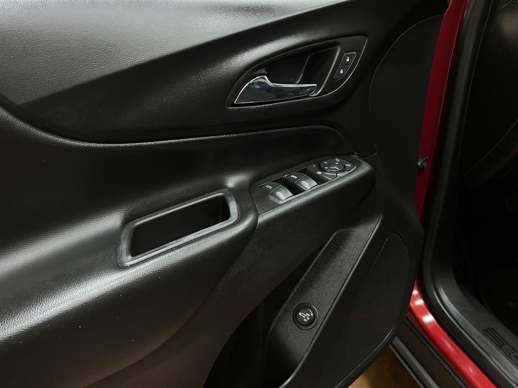 Chevrolet Equinox AWD 4dr LT w/2LT 2018