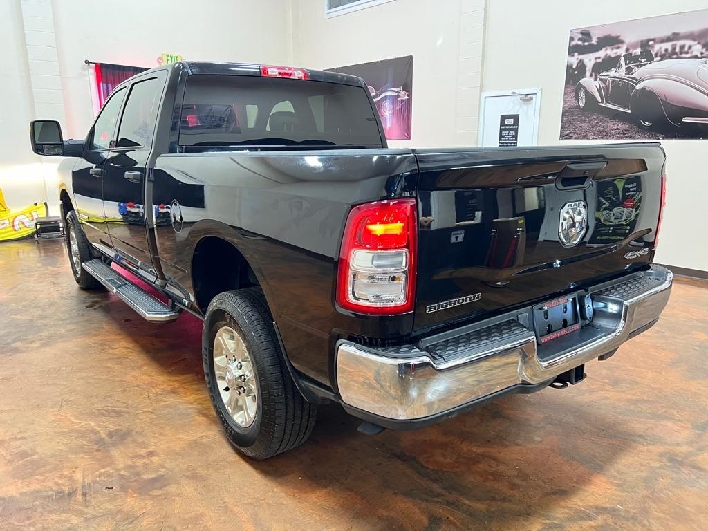 RAM 2500 Big Horn 4x4 Crew Cab 6'4" Box 2024