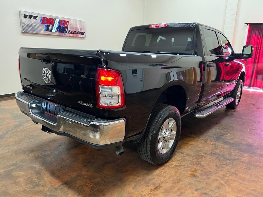 RAM 2500 Big Horn 4x4 Crew Cab 6'4" Box 2024