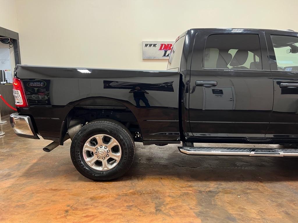 RAM 2500 Big Horn 4x4 Crew Cab 6'4" Box 2024
