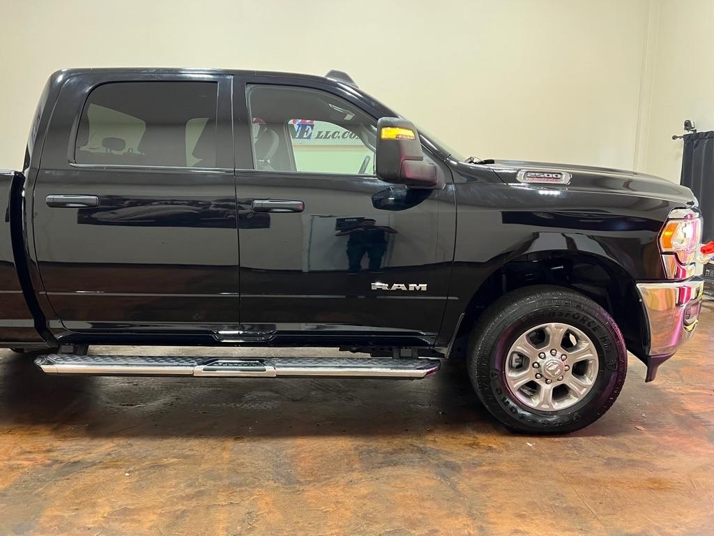 RAM 2500 Big Horn 4x4 Crew Cab 6'4" Box 2024