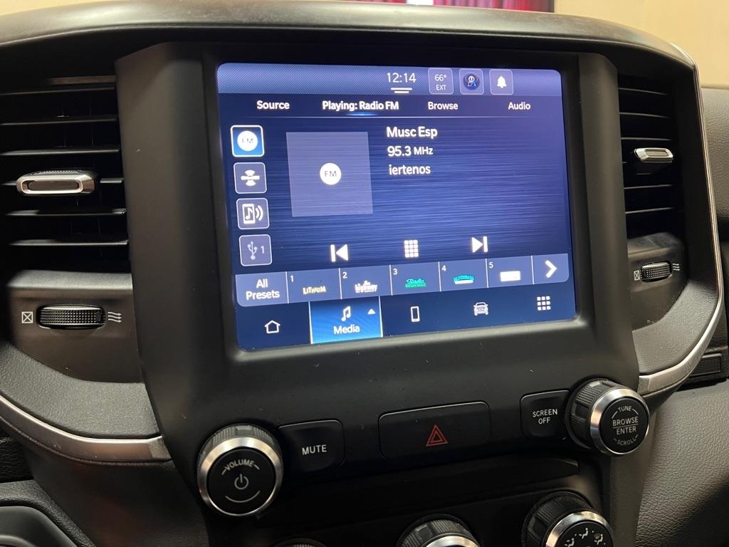 RAM 2500 Big Horn 4x4 Crew Cab 6'4" Box 2024