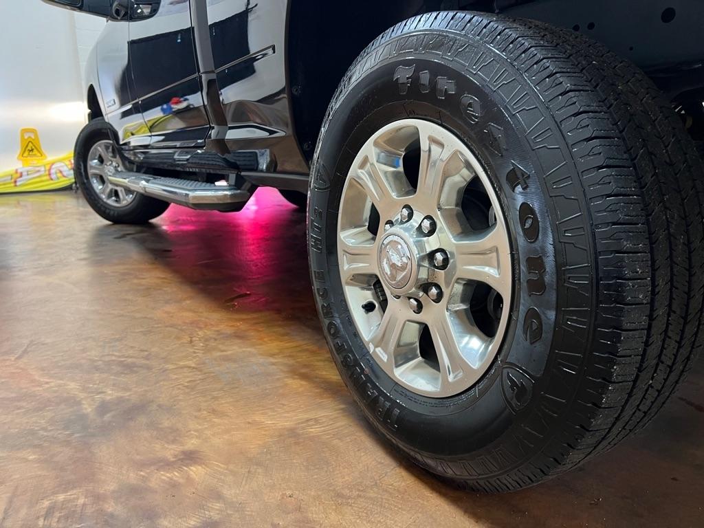 RAM 2500 Big Horn 4x4 Crew Cab 6'4" Box 2024