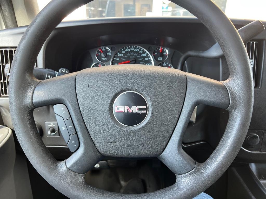 GMC Savana Cargo Van RWD 2500 135" 2021