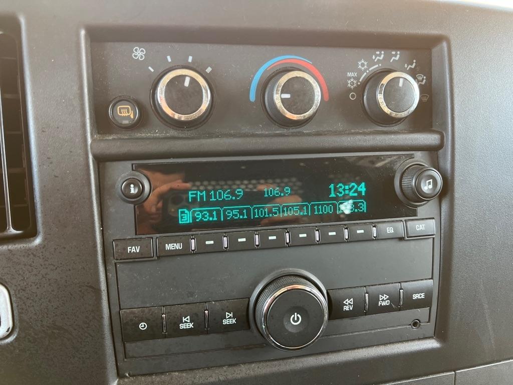 GMC Savana Cargo Van RWD 2500 135" 2021