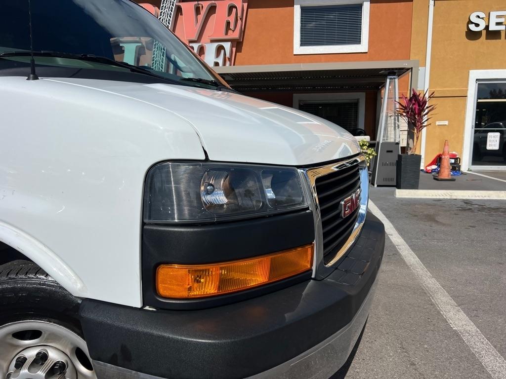 GMC Savana Cargo Van RWD 2500 135" 2021