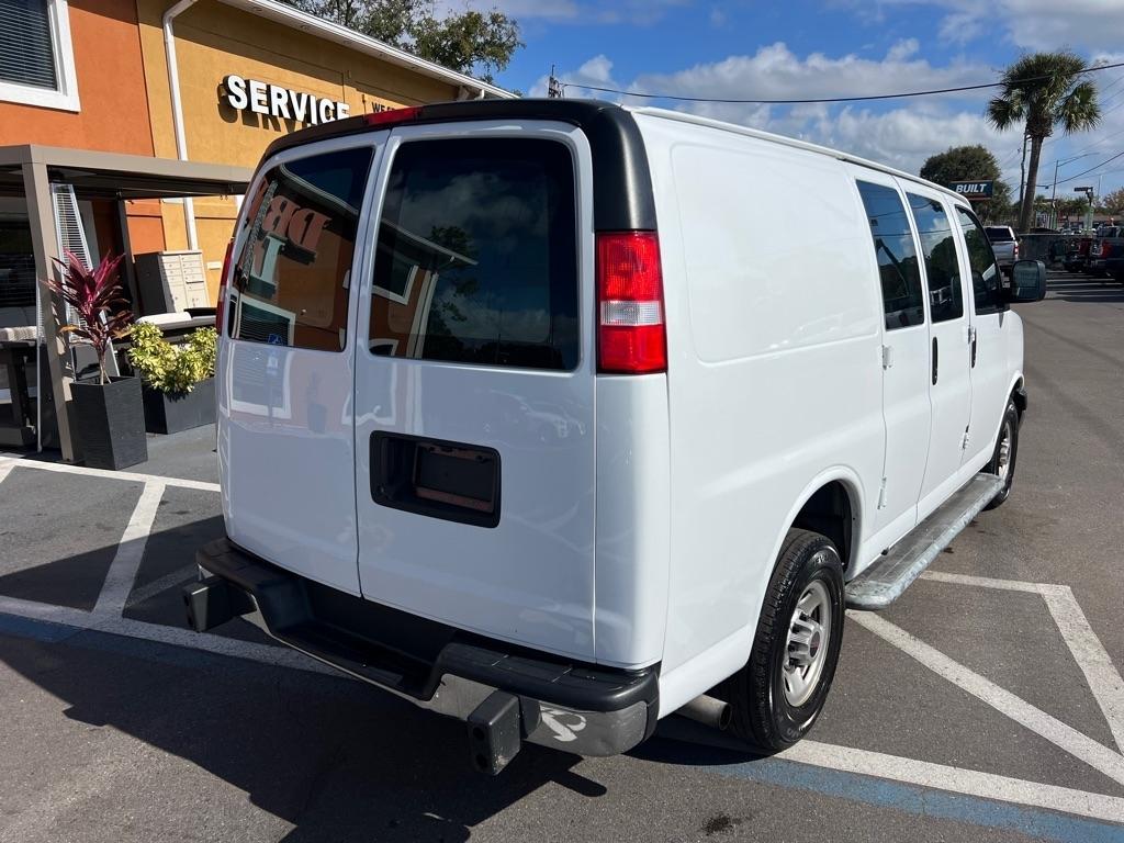 GMC Savana Cargo Van RWD 2500 135" 2021
