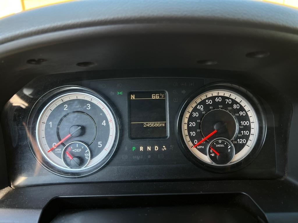 RAM 3500 Chassis Cab Tradesman 4WD Crew Cab 60" CA 172.4" WB 2018