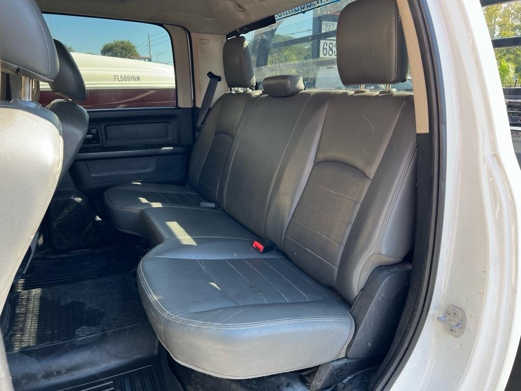 RAM 3500 Chassis Cab Tradesman 4WD Crew Cab 60" CA 172.4" WB 2018