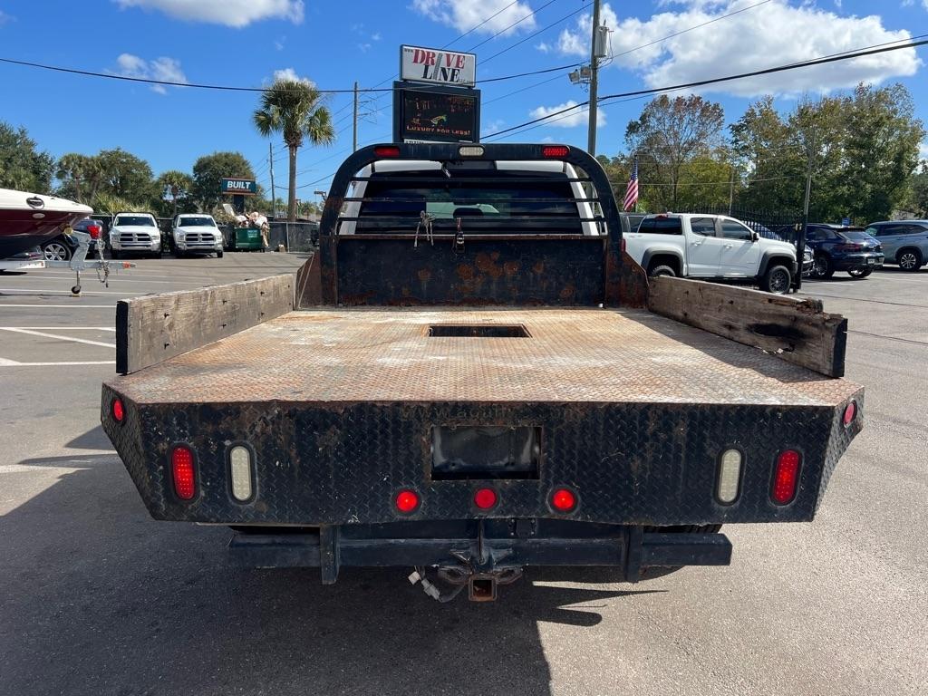 RAM 3500 Chassis Cab Tradesman 4WD Crew Cab 60" CA 172.4" WB 2017