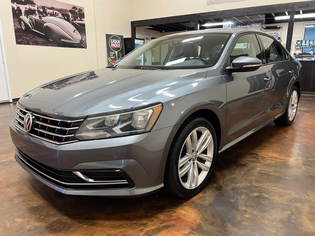 Volkswagen Passat 2.0T Wolfsburg Edition Auto 2019