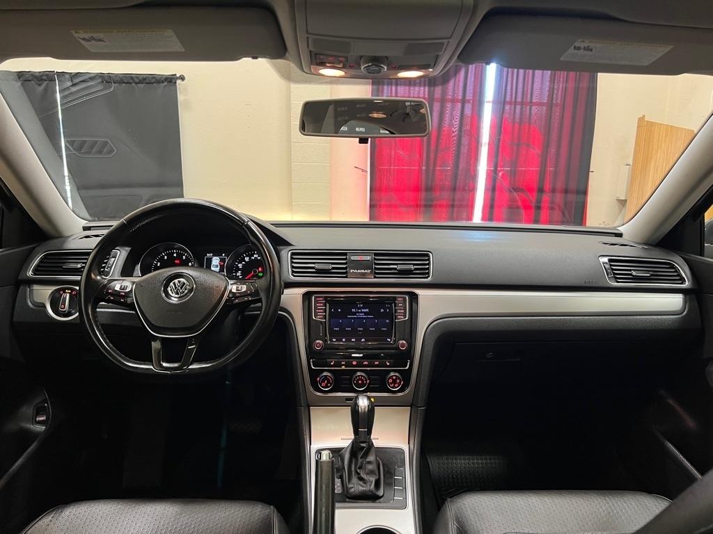 Volkswagen Passat 2.0T Wolfsburg Edition Auto 2019