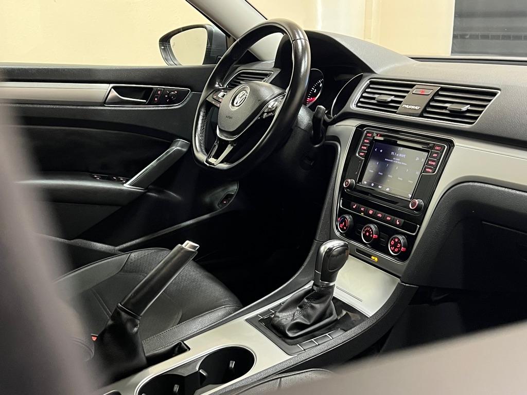 Volkswagen Passat 2.0T Wolfsburg Edition Auto 2019