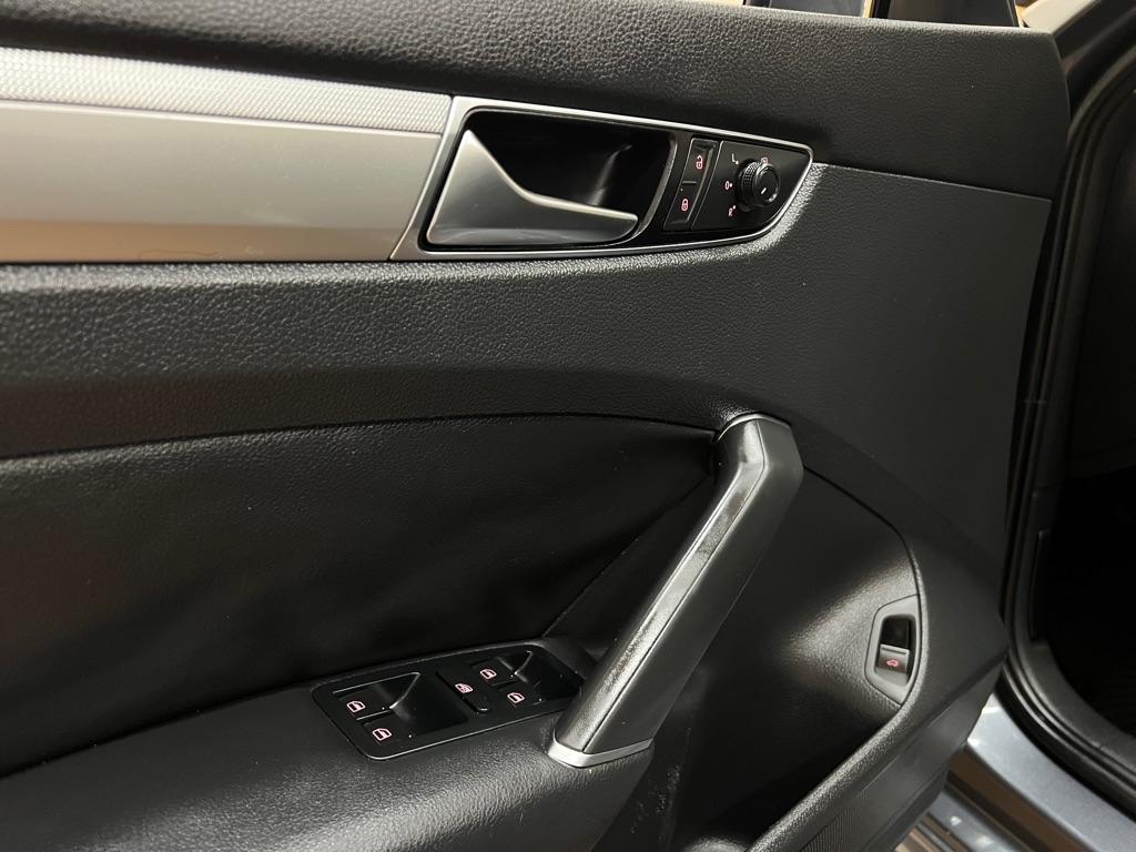 Volkswagen Passat 2.0T Wolfsburg Edition Auto 2019