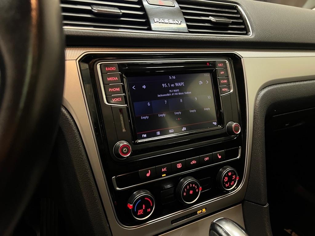 Volkswagen Passat 2.0T Wolfsburg Edition Auto 2019