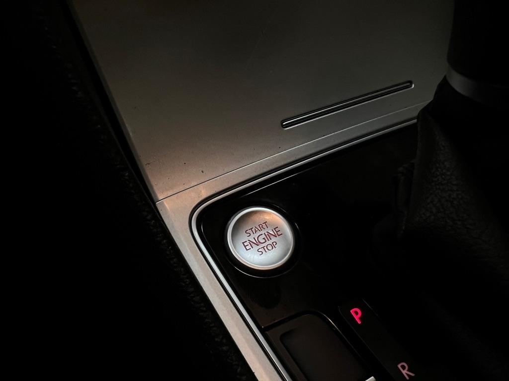 Volkswagen Passat 2.0T Wolfsburg Edition Auto 2019