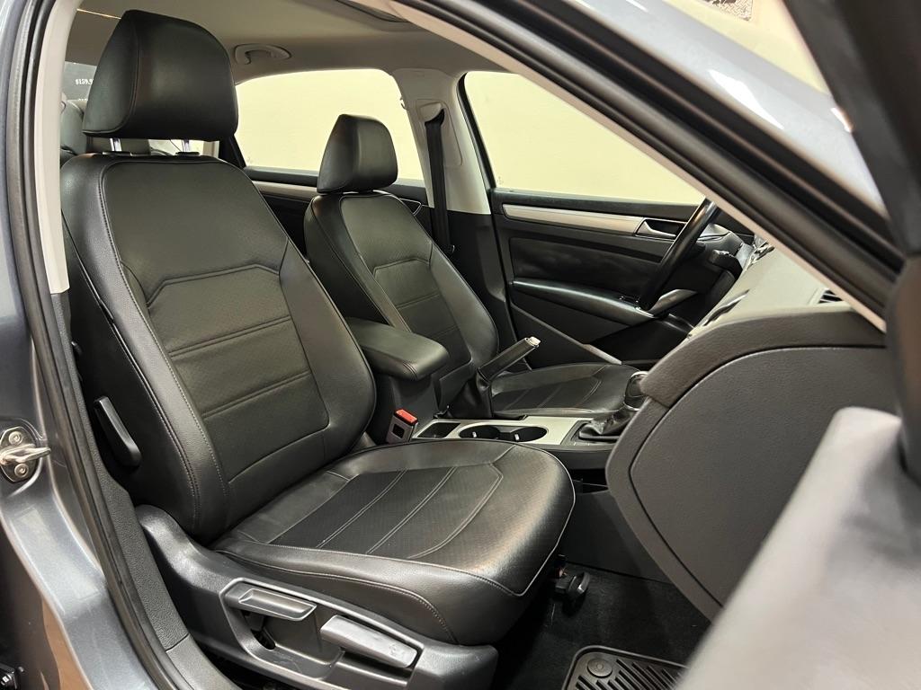 Volkswagen Passat 2.0T Wolfsburg Edition Auto 2019