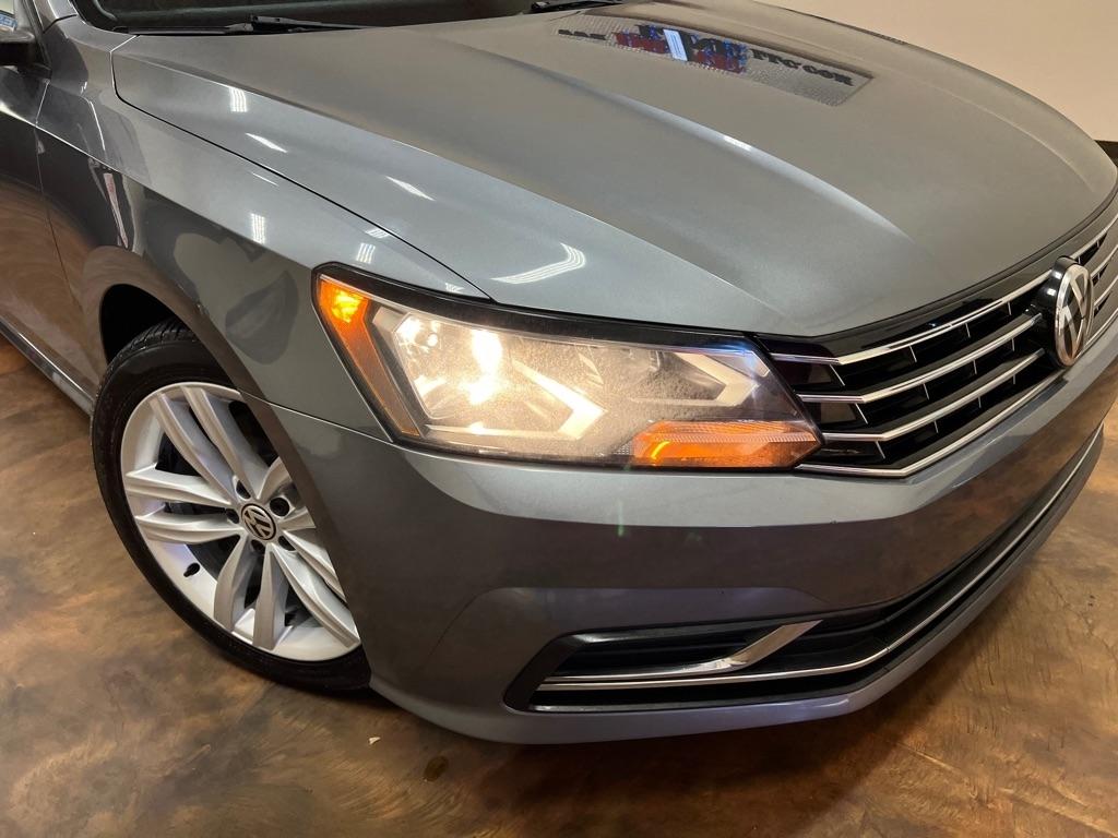 Volkswagen Passat 2.0T Wolfsburg Edition Auto 2019
