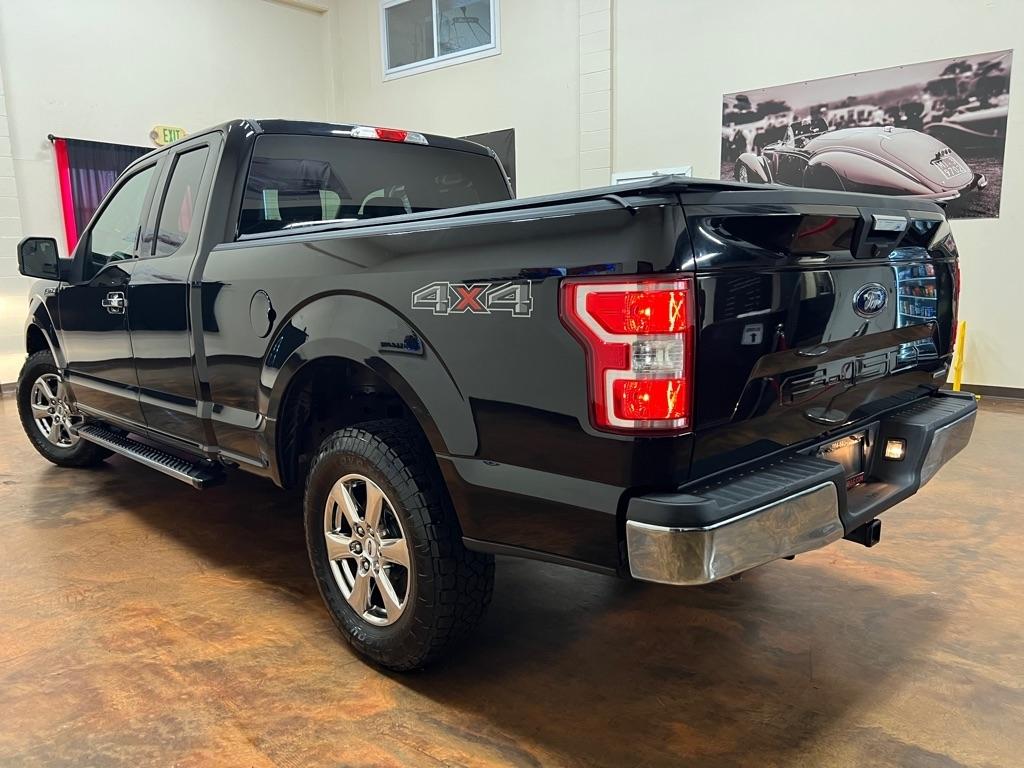 Ford F-150 Lariat 4WD SuperCab 8' Box 2018
