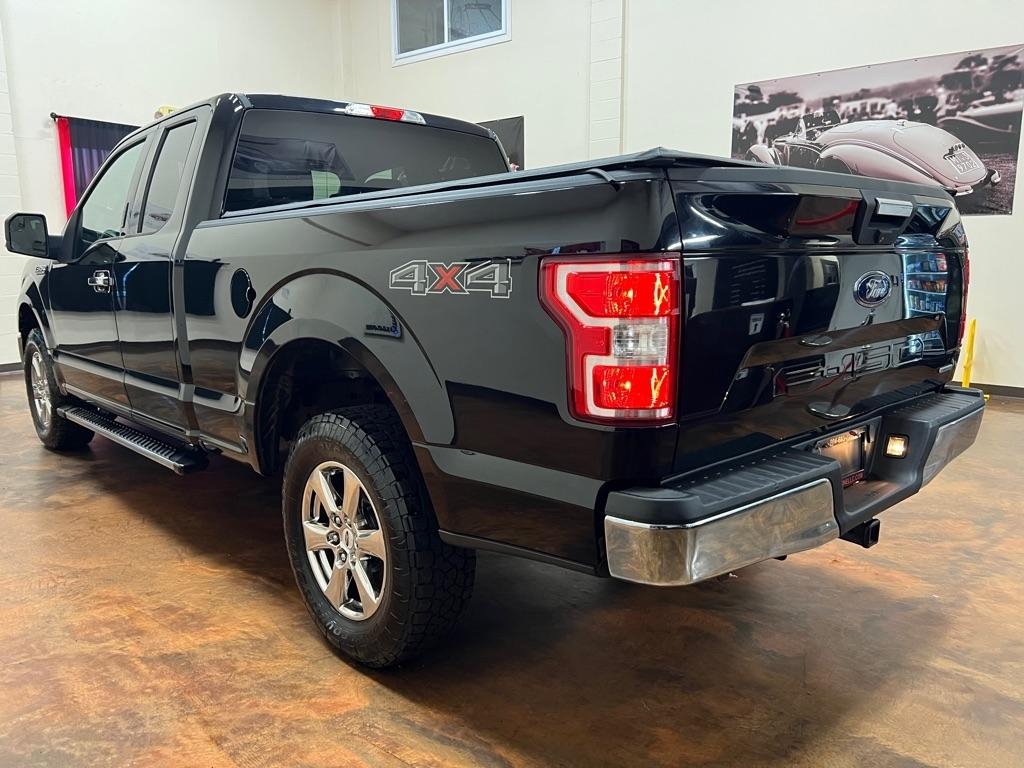Ford F-150 Lariat 4WD SuperCab 8' Box 2018
