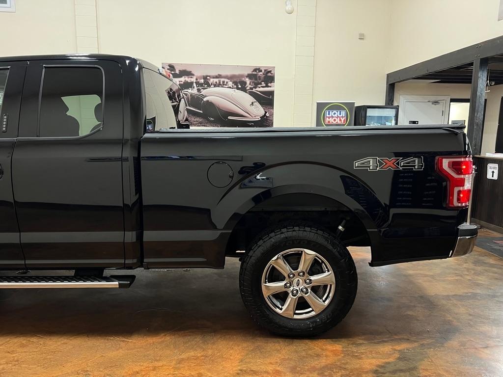Ford F-150 Lariat 4WD SuperCab 8' Box 2018