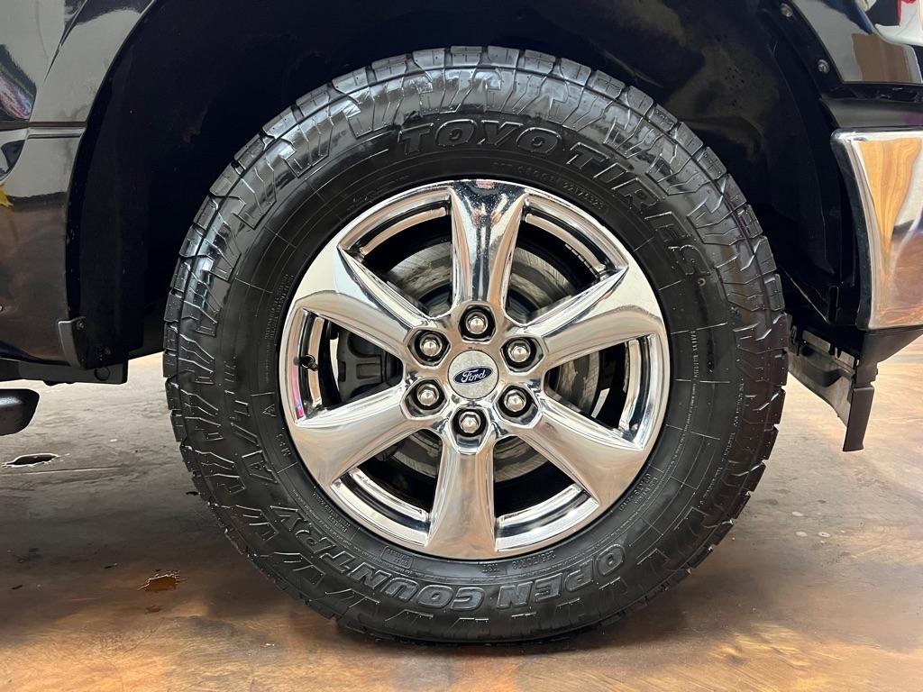 Ford F-150 Lariat 4WD SuperCab 8' Box 2018