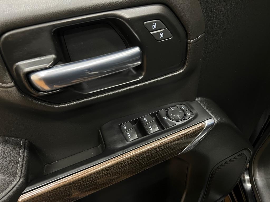 Chevrolet Silverado 1500 4WD Double Cab 147" RST 2021