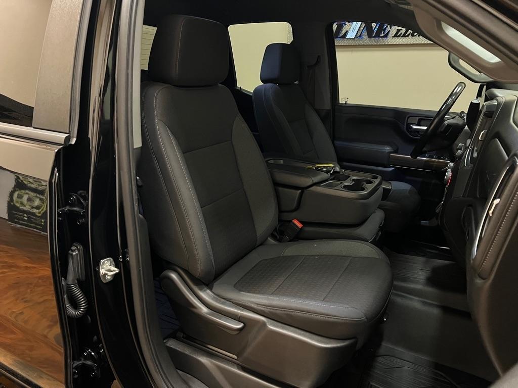 Chevrolet Silverado 1500 4WD Double Cab 147" RST 2021