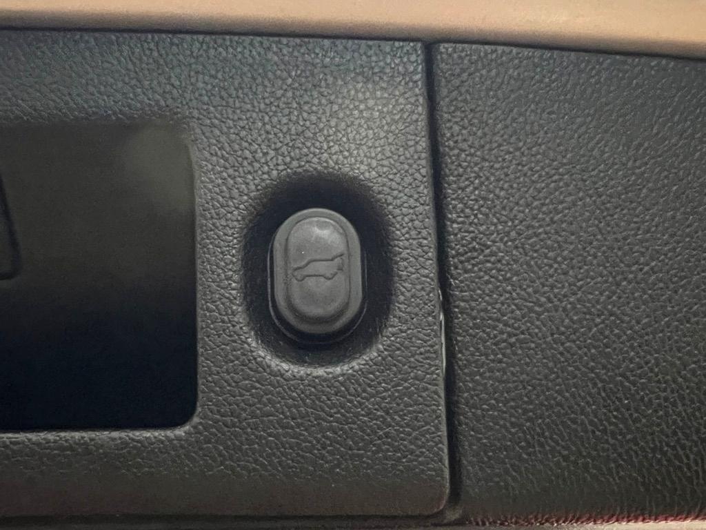 Chevrolet Tahoe 4WD 4dr LT 2020