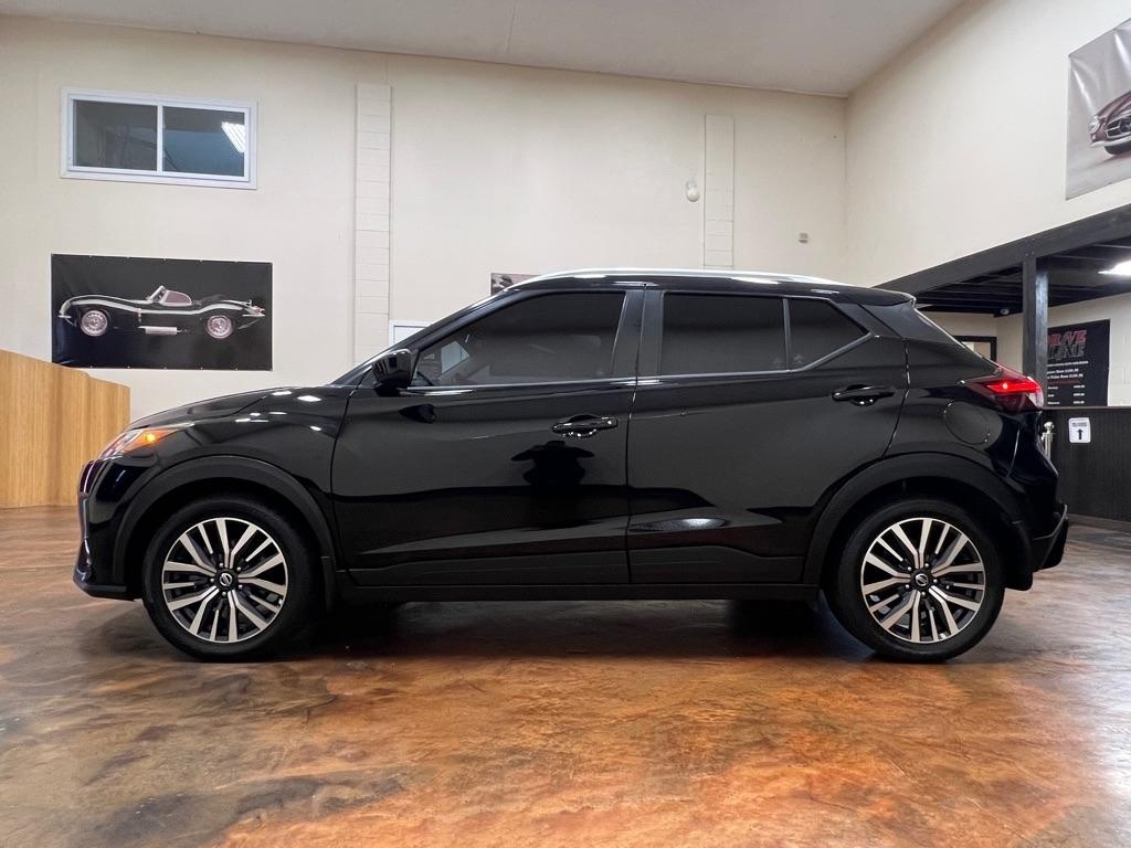 Nissan Kicks SV FWD 2021