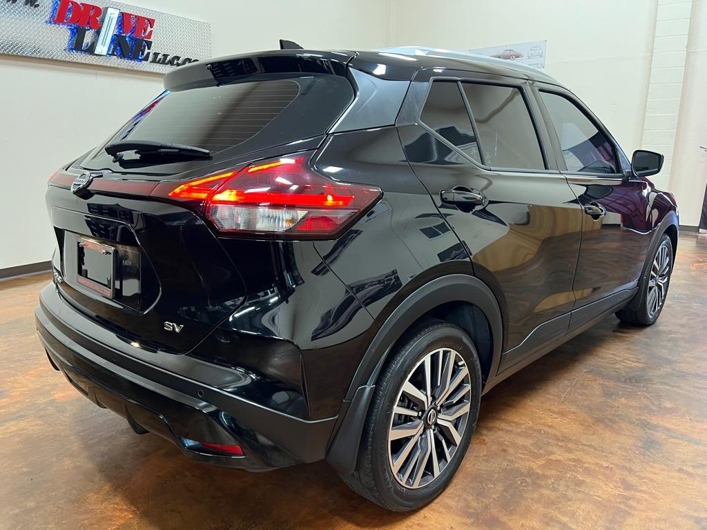 Nissan Kicks SV FWD 2021