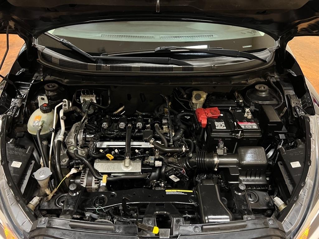 Nissan Kicks SV FWD 2021