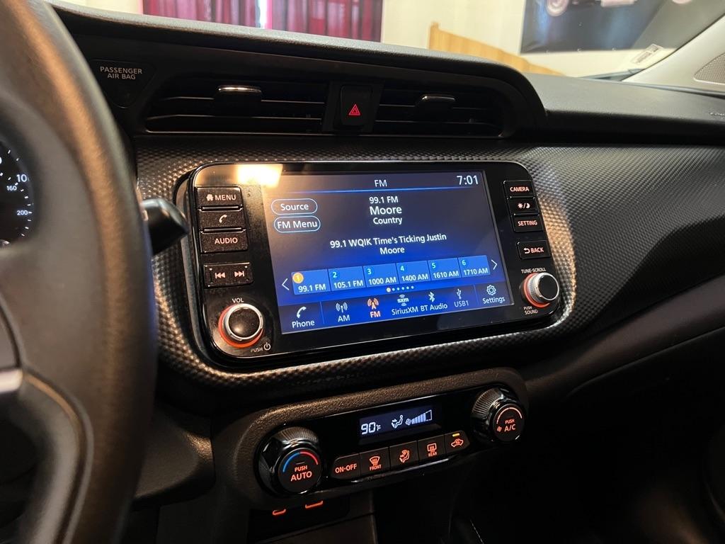 Nissan Kicks SV FWD 2021