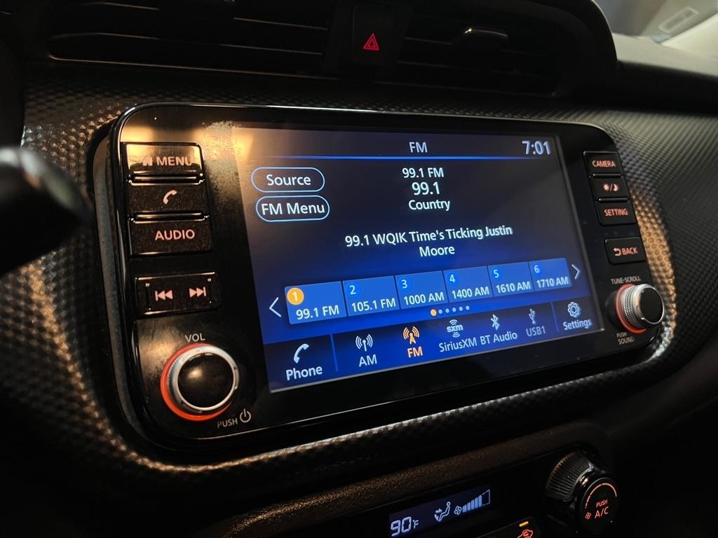 Nissan Kicks SV FWD 2021