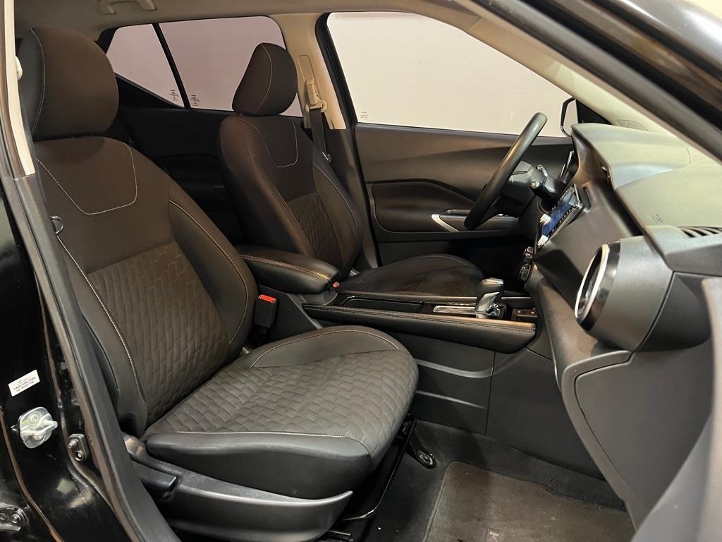 Nissan Kicks SV FWD 2021