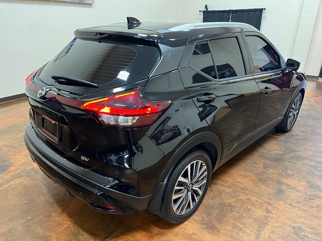 Nissan Kicks SV FWD 2021
