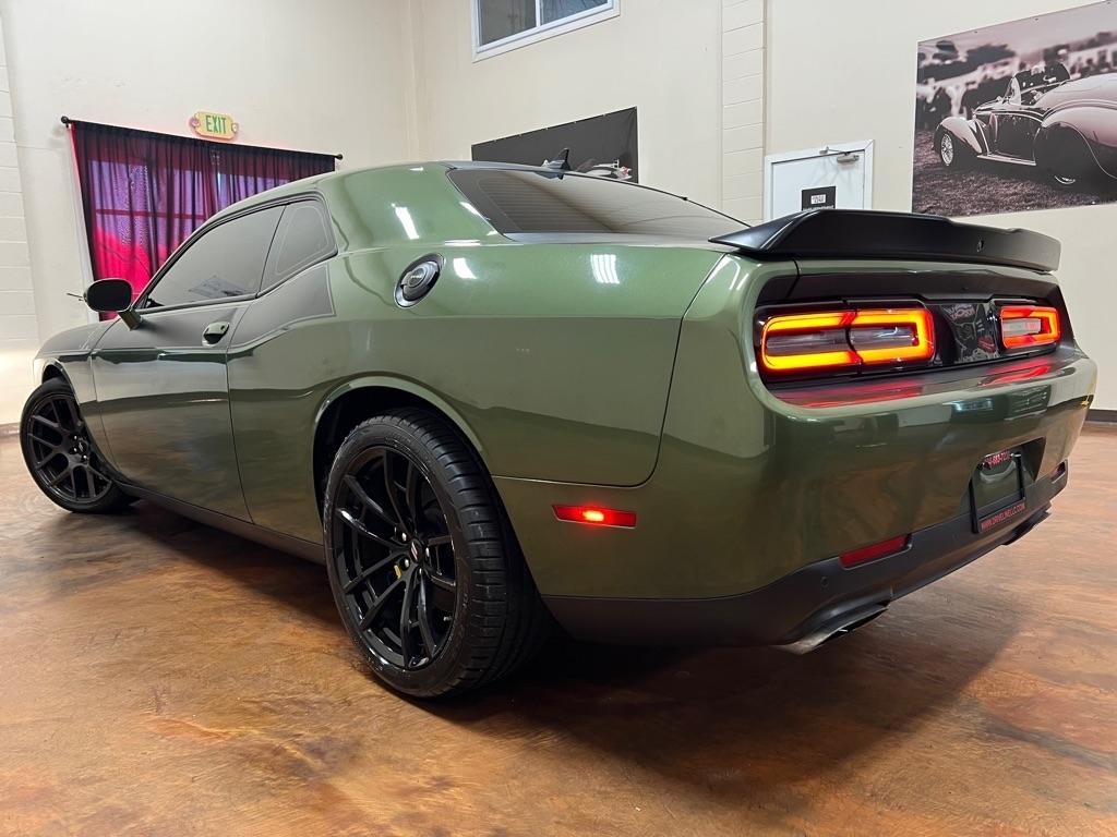 Dodge Challenger R/T Scat Pack RWD 2021
