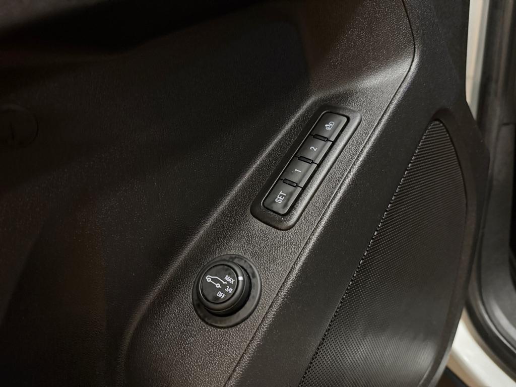 Chevrolet Equinox FWD 4dr Premier w/3LZ 2019