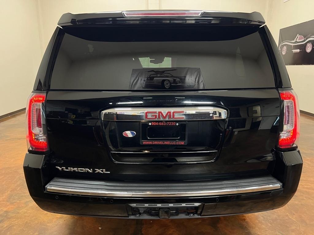 GMC Yukon XL 2WD 4dr Denali 2020