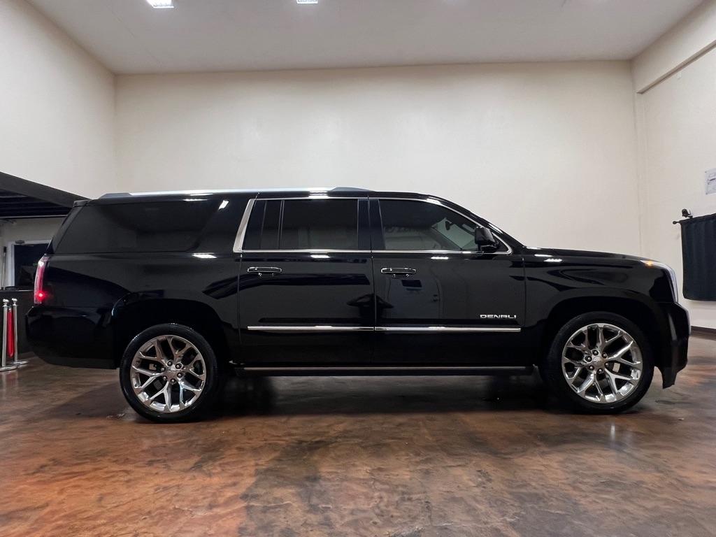 GMC Yukon XL 2WD 4dr Denali 2020