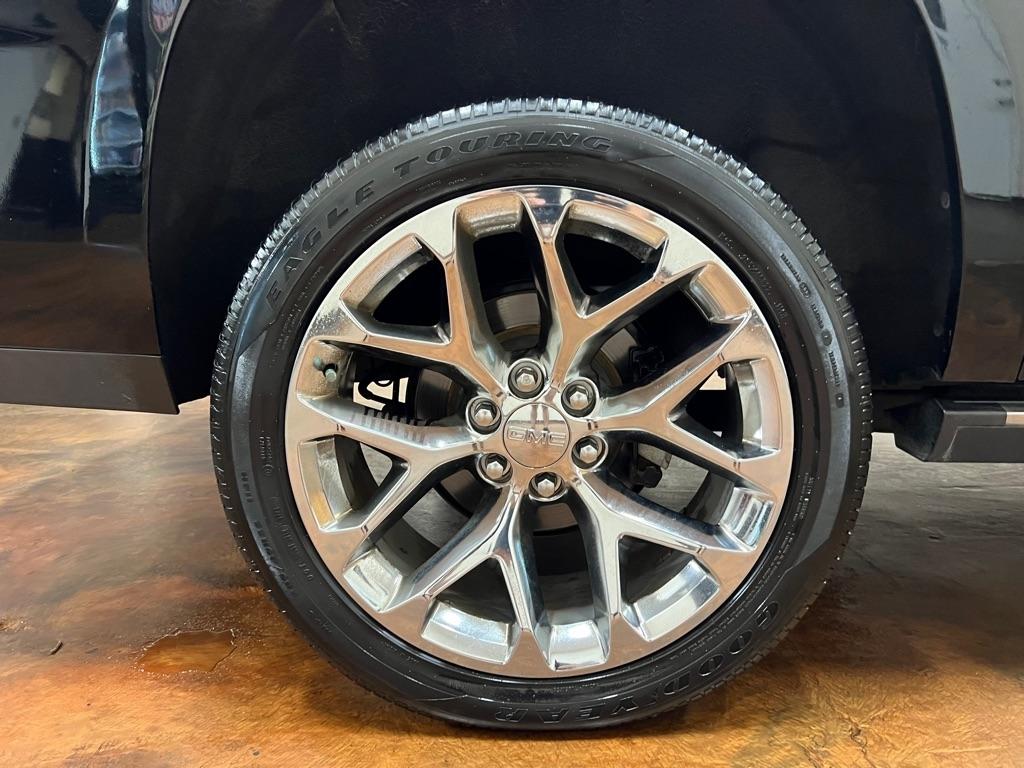 GMC Yukon XL 2WD 4dr Denali 2020