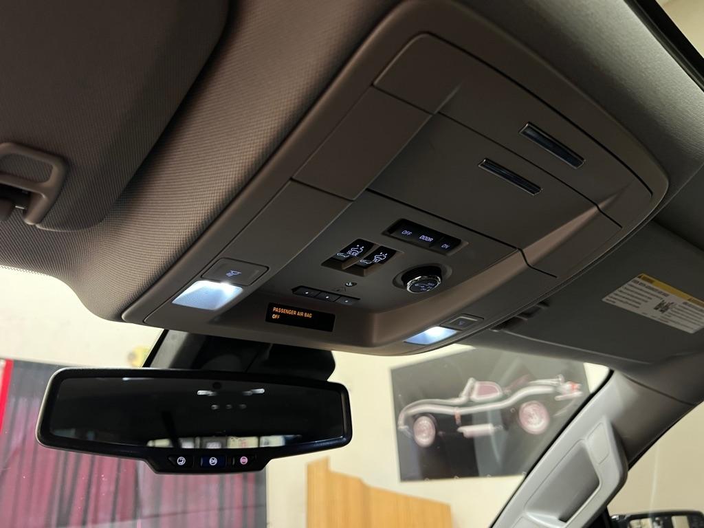 GMC Yukon XL 2WD 4dr Denali 2020