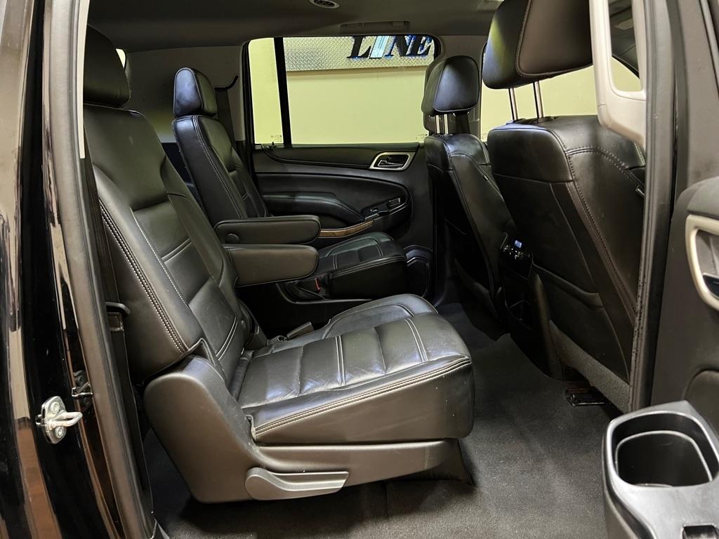 GMC Yukon XL 2WD 4dr Denali 2020